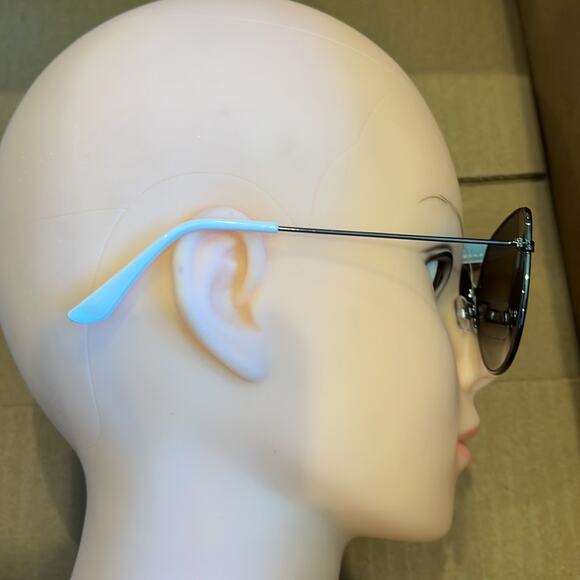 100% UVA UVB Protection Mirrored Sunglasses Gunmetal White - Picture 7 of 10